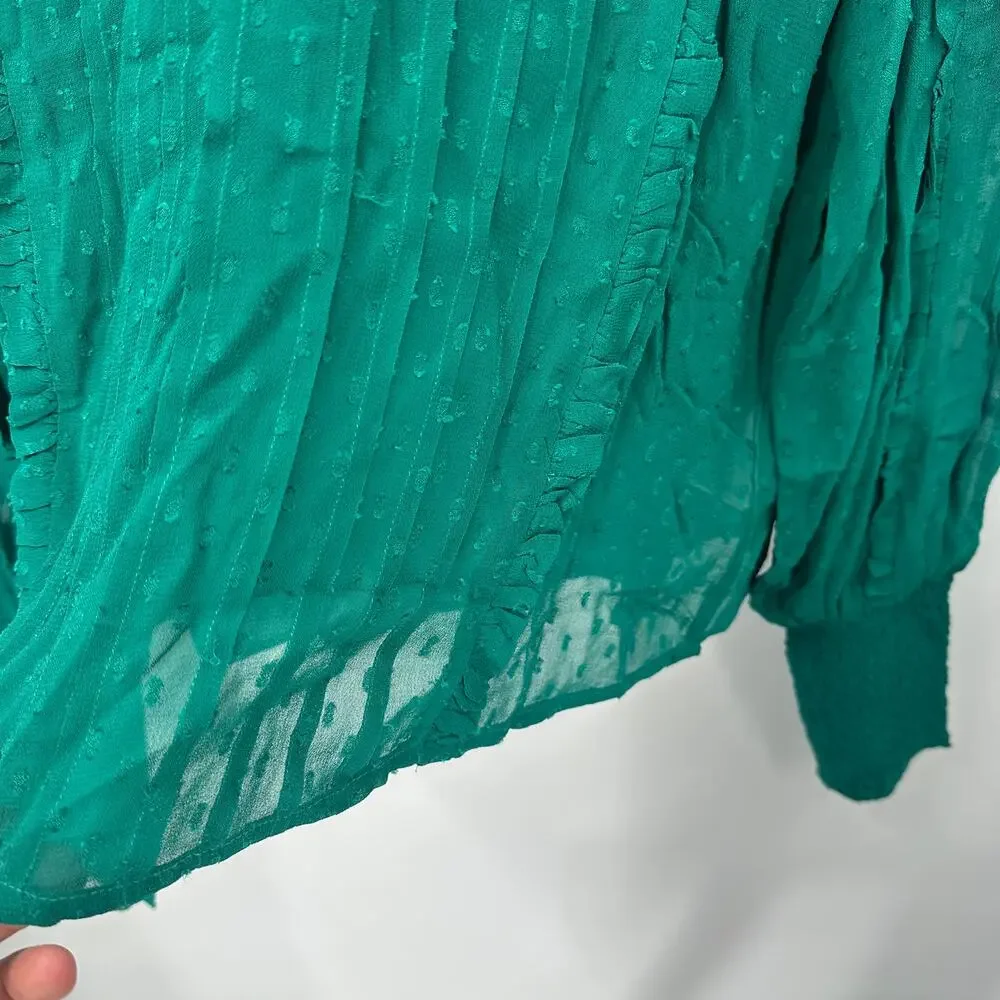FARM RIO NWT Ruffled Long Sleeve Swiss Dot Blouse in Emerald // M